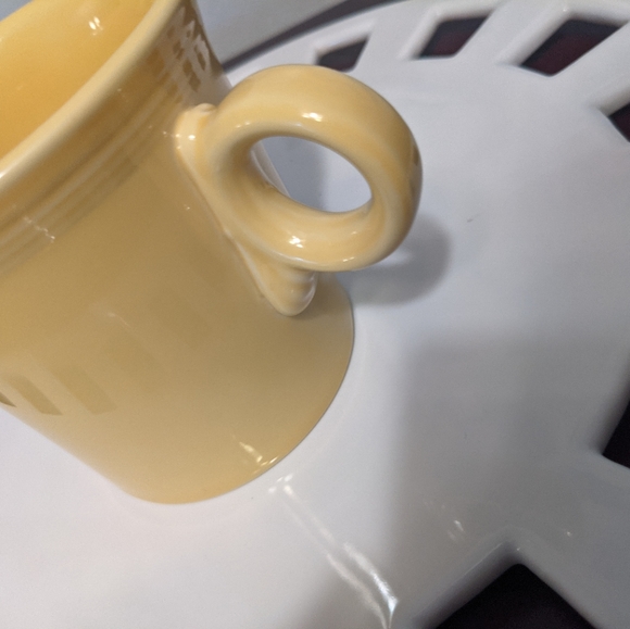 Fiesta Coffee Cup Mug Yellow Ring Handle USA & Stamped HLC in EUC - Picture 5 of 5